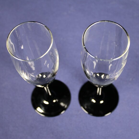 Two Vintage Mid-Century Mondern Luminarc Domino Champagne Flutes - Picture 2 of 3